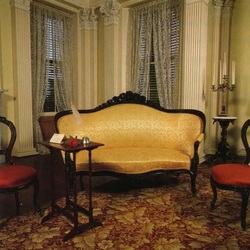 Gaineswood parlor